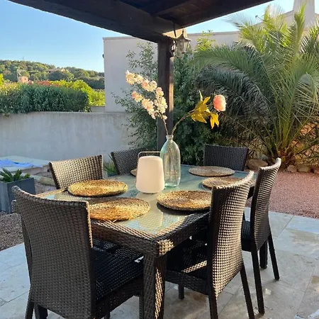 بيت للعطل Jolie Maison De Avec Piscine *