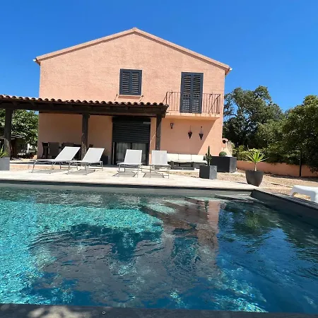 Jolie Maison De Avec Piscine